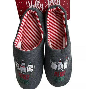 🌹Women’s Christmas Slippers Size S 5-6 Holly Jolly Grey Cats Embroidery